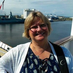 Meet your Posher, Lisa